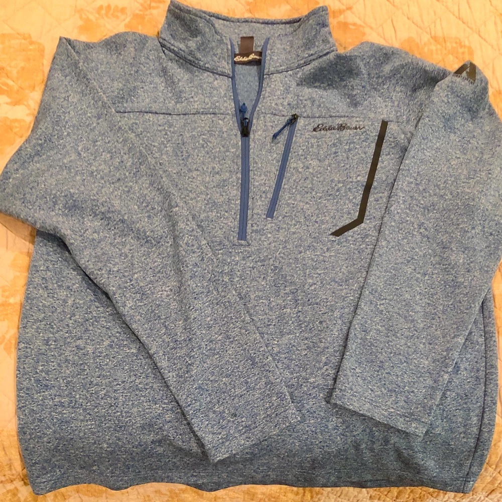 XL Eddie Bauer Heather Blue 1/2 Zip Pullover Sweater front pocket & brand detail